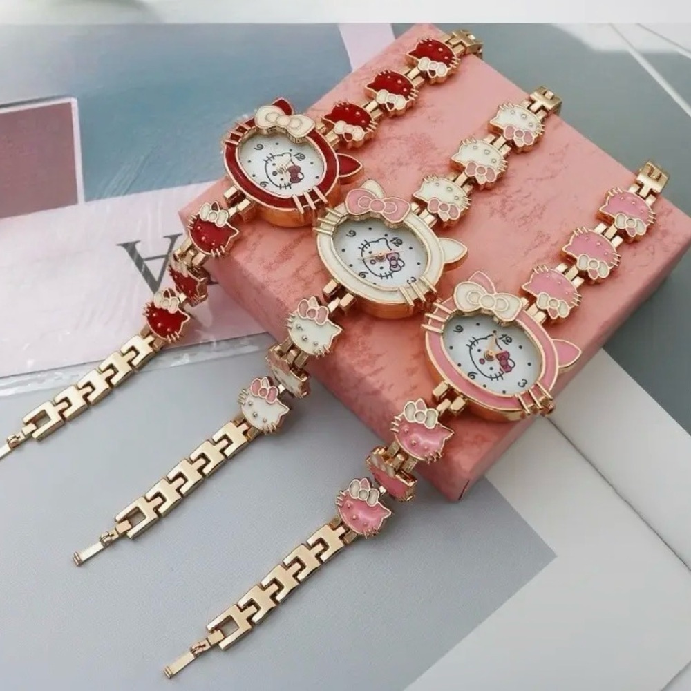 New Stunning Chic Red Hello Kitty Watch - Picture 2 of 4